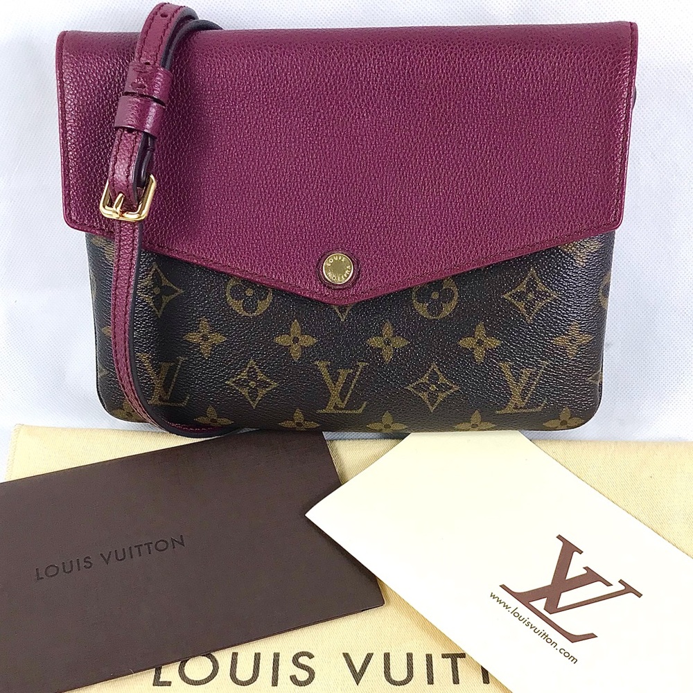 💎LIKE NEW💎 twinset Louis Vuitton crossbody
